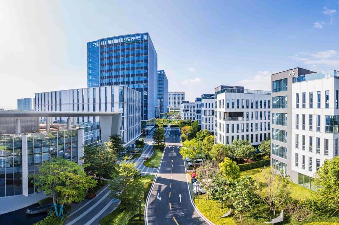 自贸中心A座8层办公实景